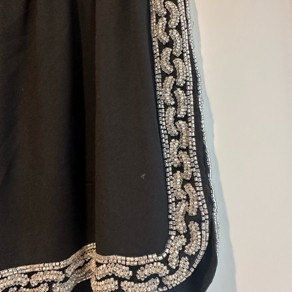 Zara silky beaded shorts - Picture 3 of 4